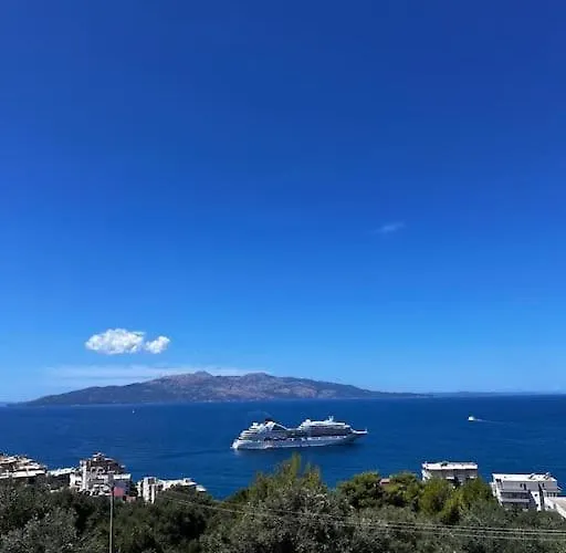 Victoria * Saranda